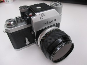 カメラ　ニコンF　買取り　青森