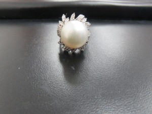 池田市のお客様からダイヤを買取致しました。大吉池田店です