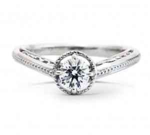 ダイヤの買取は大吉砂町銀座店まで。