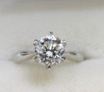 ダイヤの指輪を売るなら大吉大橋店がおすすめです。