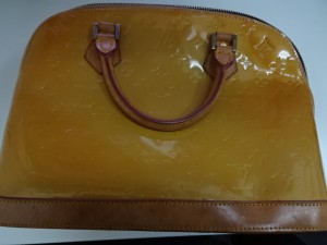 大吉 調布店で買取したヴィトン（LV）のバッグ