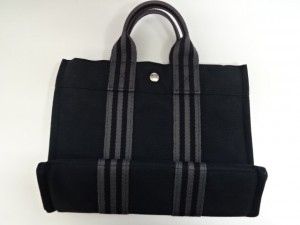 大吉調布店でお買取りしたエルメスのバッグ