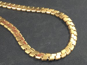 大吉長崎屋小樽店では今回お買取したK18（18金）極太ネックレスのような金製品をお買取しています！