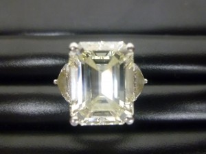 ダイヤモンドの高価買取は大吉草加店