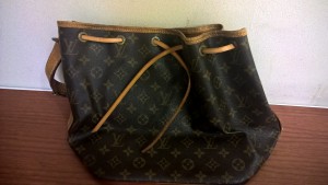 板橋区西台のお客からヴィトン高価買取です。 地域No.1高価買取宣言中の大吉東武練馬店です!