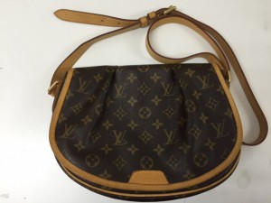 LVメニルモンタン