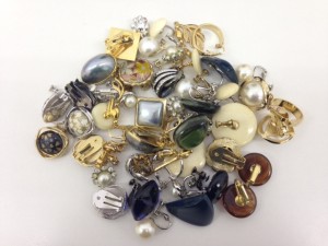 大吉 久留米店はメッキアクセサリーでも買取可能です!