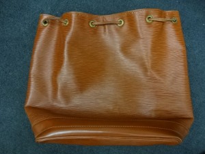 大吉 調布店で買取したヴィトン（LV）のバッグ