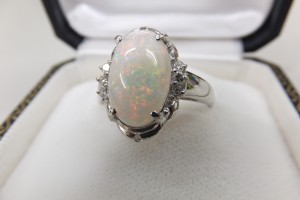 貴金属ダイヤ付プラチナリング