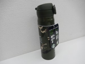 大吉鶴見店はサーモスとスタバのコラボ・タンブラーをお買取り致しました。