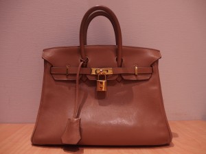 関内伊勢佐木町の大吉です。エルメスのバーキンをお買取りいたしました。