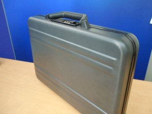 ZERO HALLIBURTONアタッシュケース