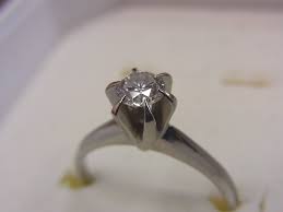 池田市の買取店でダイヤモンドの買取は断然大吉池田店