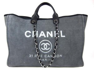 CHANEL　ドーヴィルトート