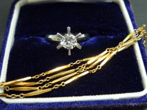 金・ダイヤだったらガーデンモール木津川店