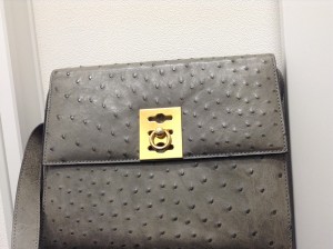 オーストリッチのバッグは大吉ガーデンモール木津川店が買取ます!