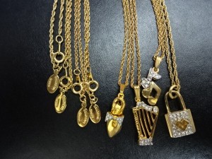 本日、買取ったアクセサリーです