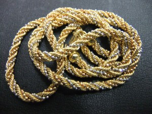 【大吉長崎屋小樽店金買取】18金のネックレスです。