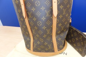 ブランドバッグルイヴィトンバケット