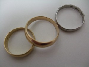 中津市の買取専門店大吉中津店では貴金属の買取をしています。