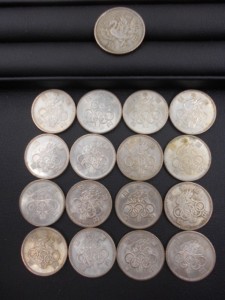 100円銀貨 を買取りました。大吉沖縄胡屋店です。