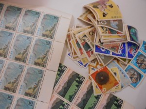 記念切手お買取致しましたー!土気駅、大吉あすみが丘ブランニューモール店です!