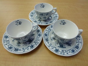 骨董品のお買取は大吉砂町銀座