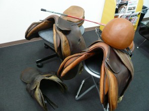 馬 鞍 馬具買取 箕面