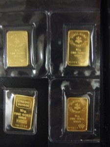 スイス銀行製　純金　K24/24金　10gインゴット　