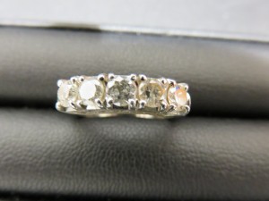 ダイヤの買取なら兵庫エリアの大吉東急プラザ新長田店。