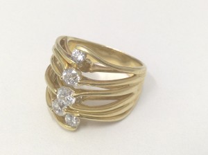 石欠けリングも高額査定！大吉ガーデンモール木津川店へお持ち下さい！