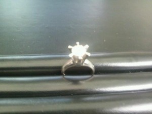 ダイヤのリングを買取りました!大吉津田沼店