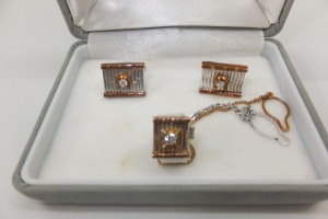 貴金属ジュエリーダイヤ付カフスタイピンK18金