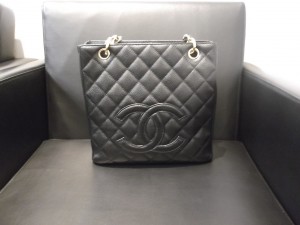 シャネルの買取は世田谷区成城の大吉成城学園前店!