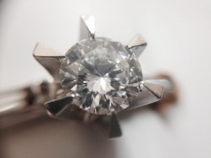 三田,ダイヤ,売