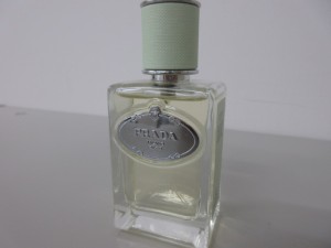 ブランド 香水 買取り 下関