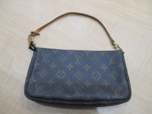 松江市のお客様からルイ・ヴィトンの買取をしました。 大吉松江店