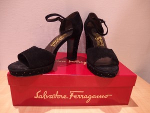 フェラガモを売るなら関内伊勢佐木町の買取専門店 大吉。