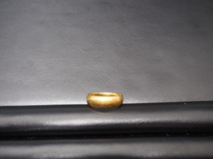 大吉鶴見店は純金の指輪をお買取り致しました。