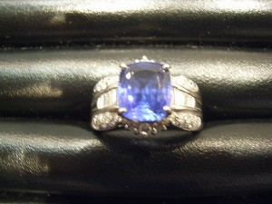 サファイアの買取も大吉松戸店で!!