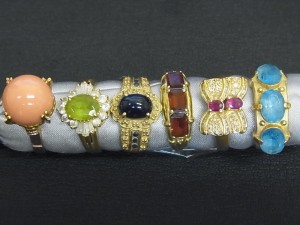 大吉東武練馬店|板橋区のお客さまよりカラーストーンお買取りしました。地域No.1高価買取宣言中!