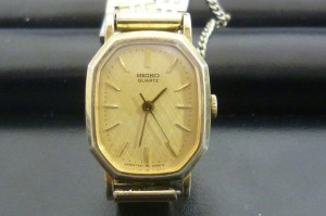 SEIKO セイコー クオーツ 1D0022 1421-5040