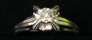 ダイヤを高額買取!大吉 中野店です!