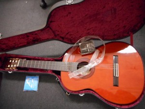 ギターの買取も出来ますよ!!大吉サンシパーク桑名店。