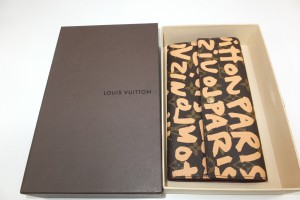 ブランドヴィトン長財布LV