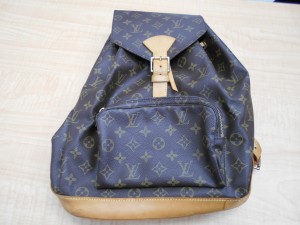 ブランド品の買取なら大吉フレンドマート八幡一ノ坪店へ