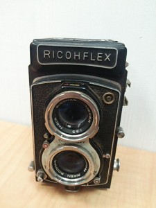 大吉 ピサーロ常陸大宮店でカメラを買取りました。