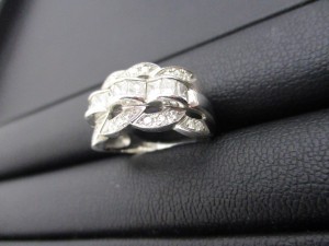 藤沢のお客様からダイヤリングをお買取りました！地域No.1高価買取宣言中の大吉茅ヶ崎店です。