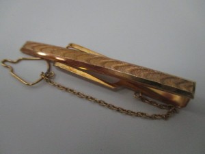 金のネクタイピン 大吉 伊丹店