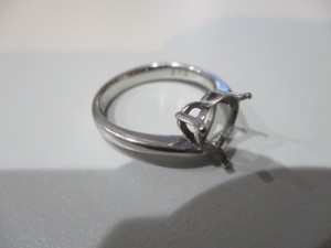 松江市のお客様から貴金属 リングのお買取を致しました。　大吉松江店